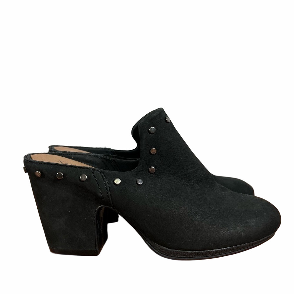 Naked Feet Women's Studded Suede Slip On Heeled Mule Size 8 #674